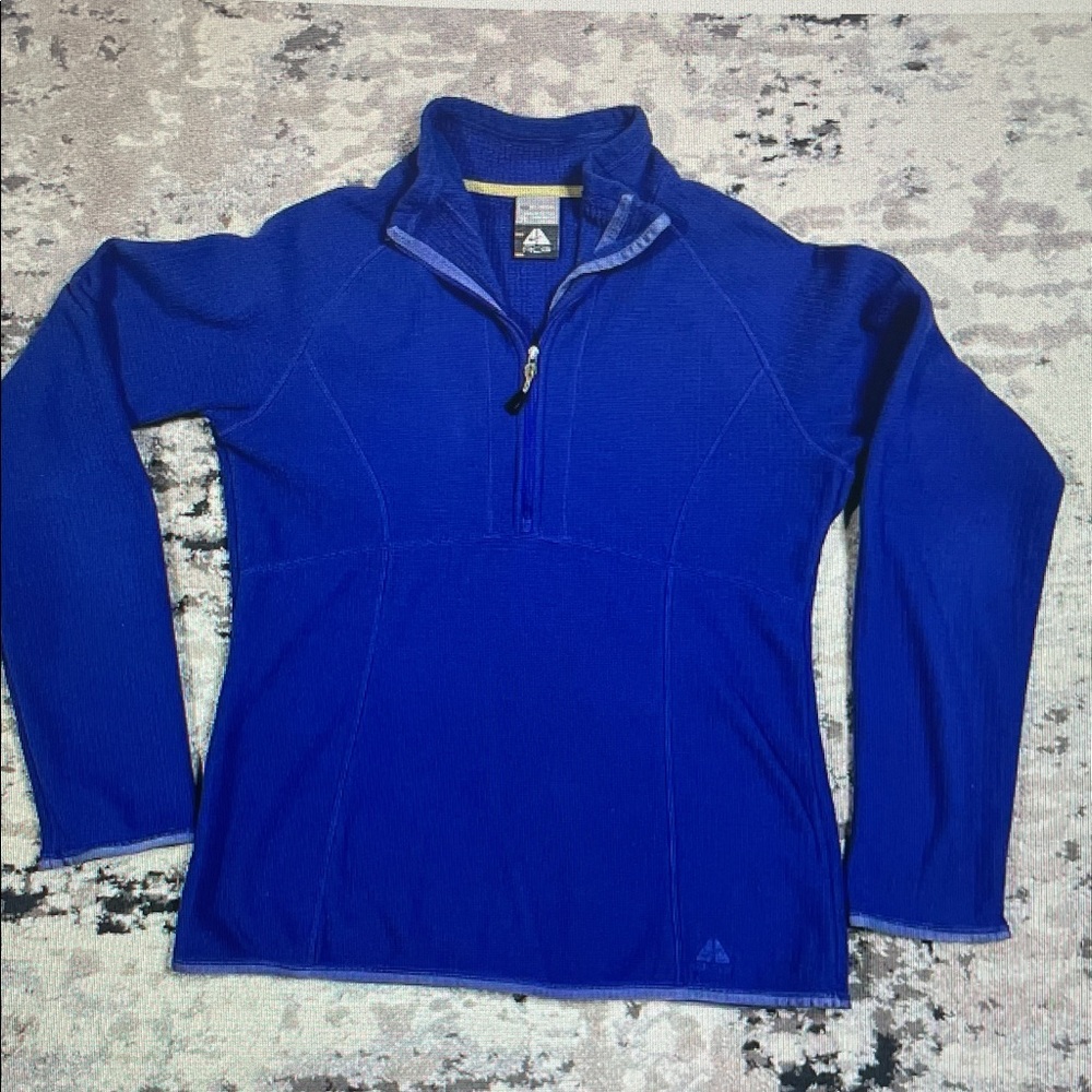 Nike ACG Women's Electric Blue Quarter-Zip Pullover